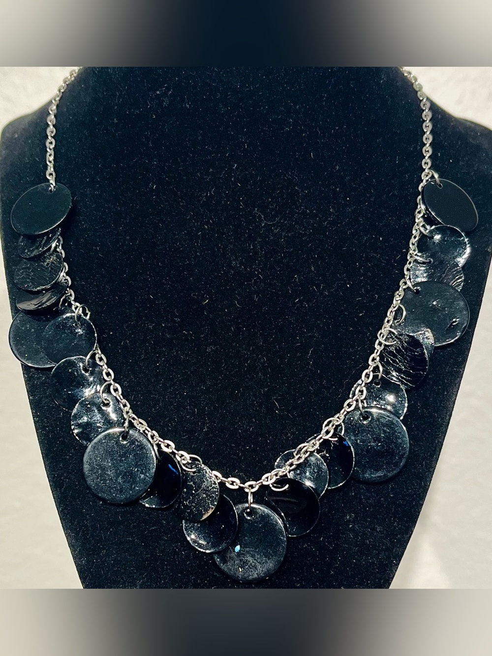 Vintage Y2K Black Disc Charm Necklace